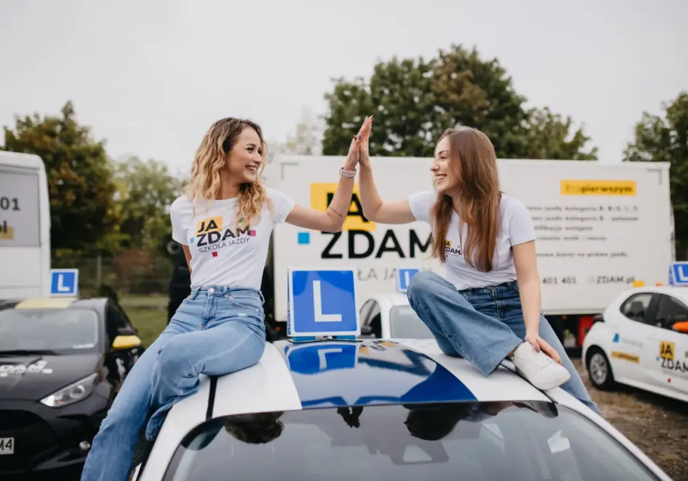 Jak uczyć się teorii na prawo jazdy, aby uniknąć niepowodzeń w egzaminie